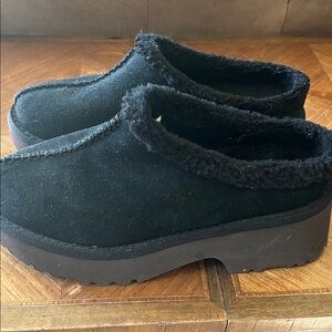 UGG Black Fuzzy Slip-On Clogs